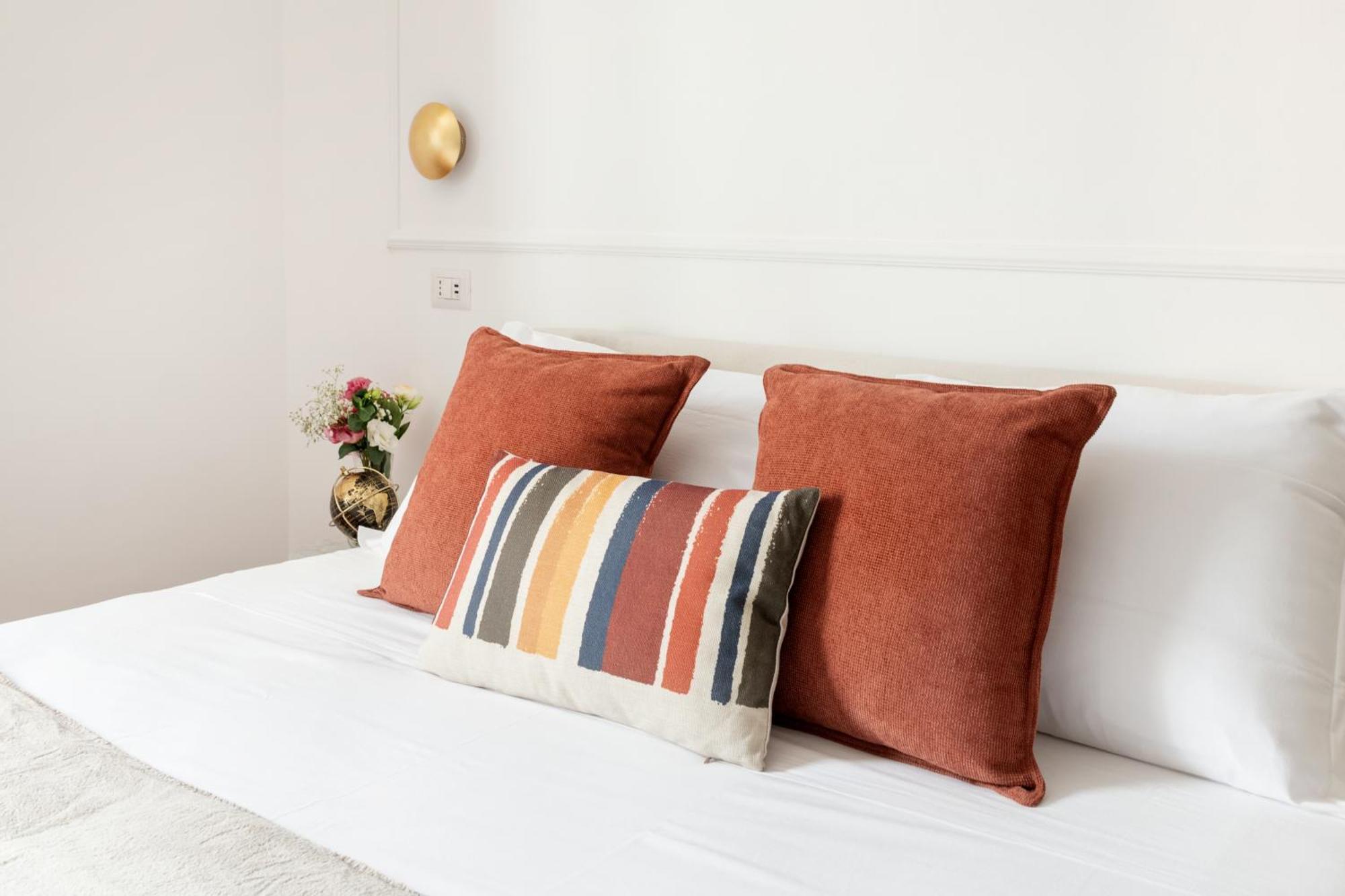 White Flat Termini Apartment Rome Bagian luar foto